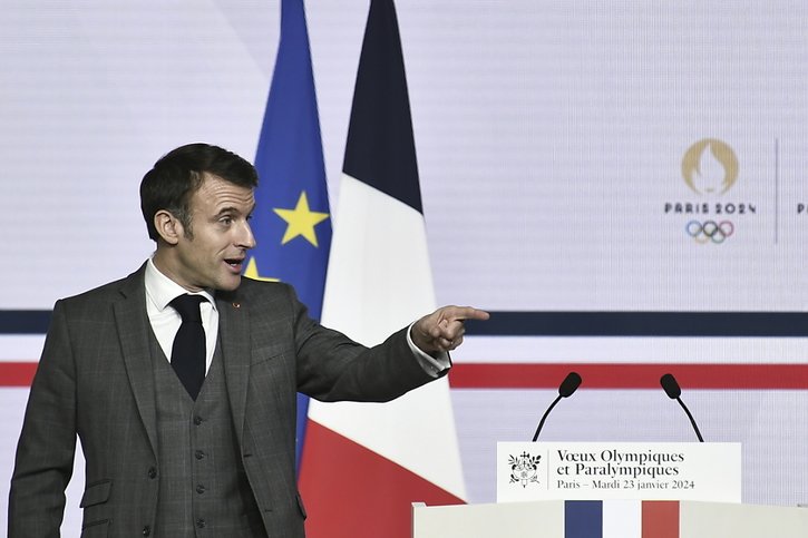 Emmanuel Macron avait annoncé jeudi un débat avec "l'ensemble des acteurs du monde agricole" "pour equisser l'avenir" de la filière (archives). © KEYSTONE/AP Pool AFP/STEPHANE DE SAKUTIN