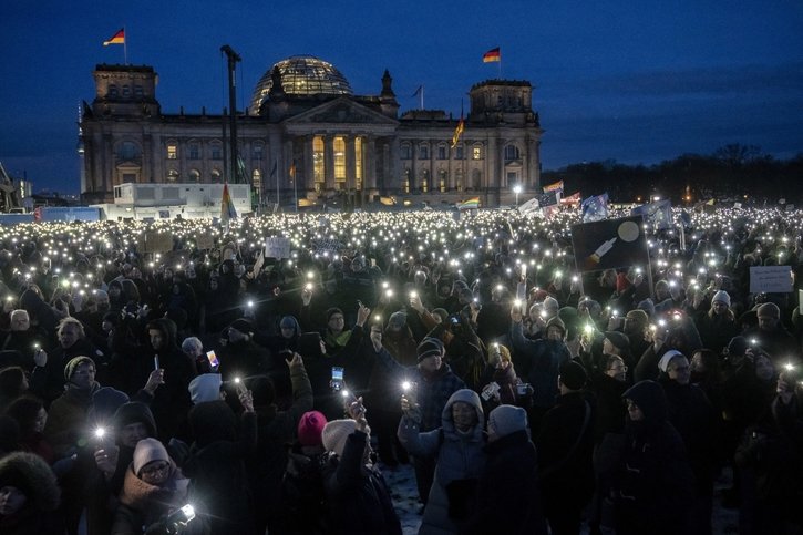 Politique: Les Allemands s’élèvent en masse contre l’extrême droite