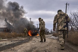 Von der Leyen salue à Kiev la "résistance" ukrainienne